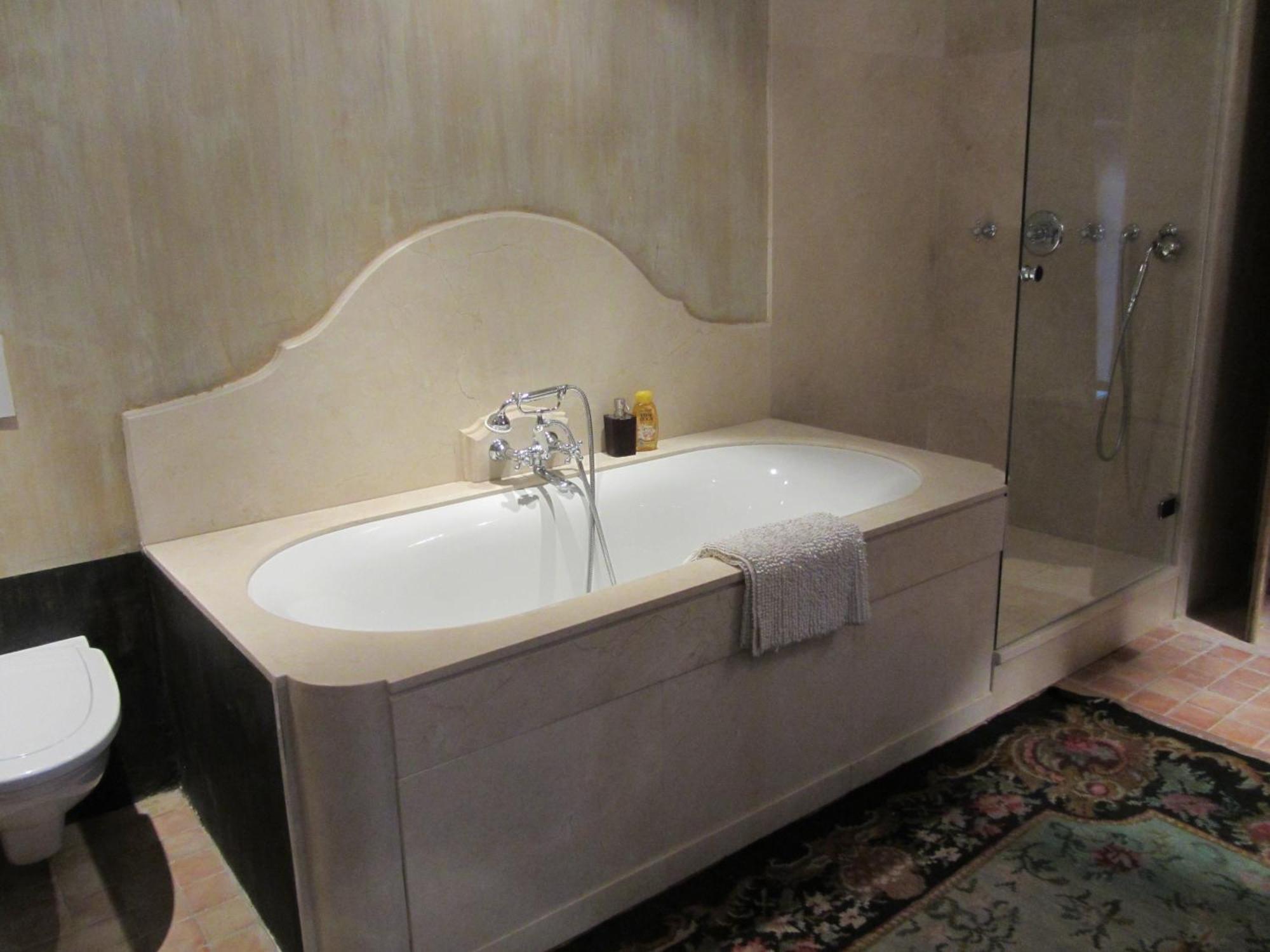 Les Rosees Mougins Bagian luar foto