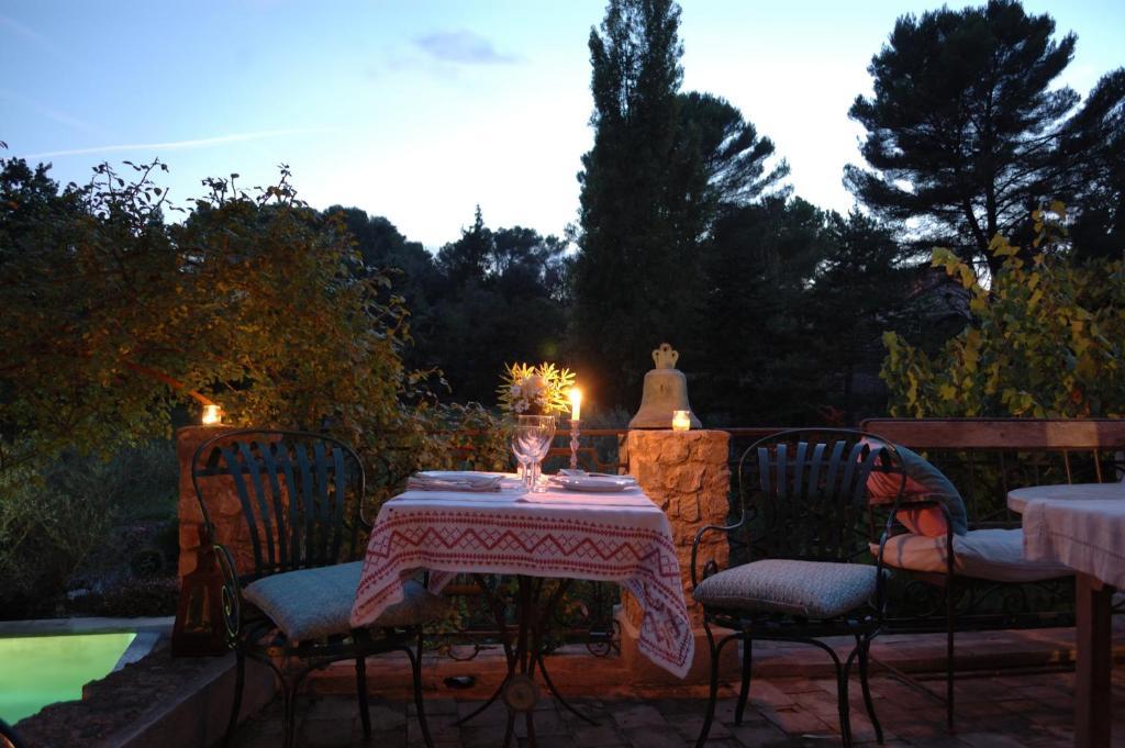 Les Rosees Mougins Bagian luar foto